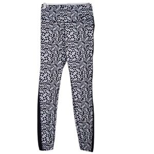 Nike Legendary Checker Dri-Fit Tight Leggings